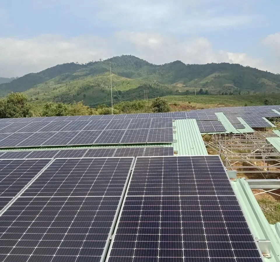 Nhà máy điện mặt trời An Viên Giang Thành